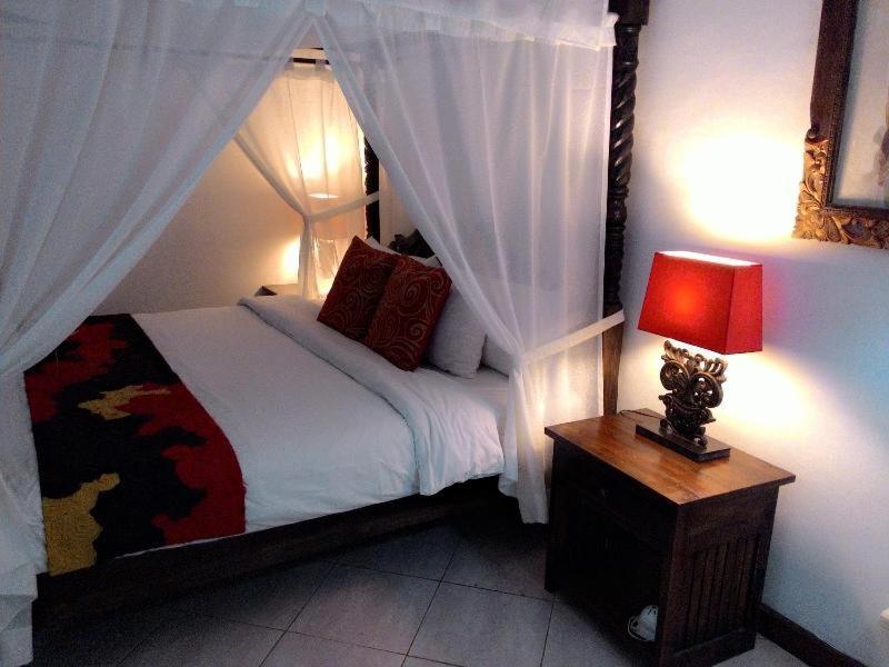 Puri Maharani Boutique Hotel Denpasar Zimmer foto