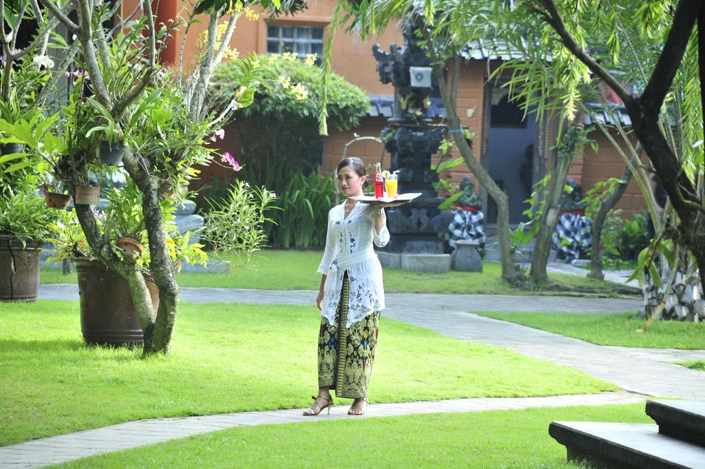 Puri Maharani Boutique Hotel Denpasar Exterior foto
